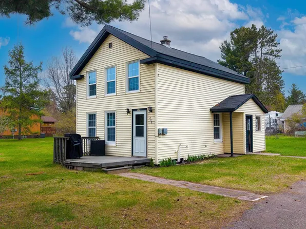 239 W Fairbanks St, Marquette, MI 49855