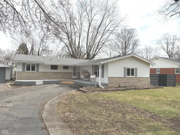 17 Morning Dr, Franklin, IN 46131