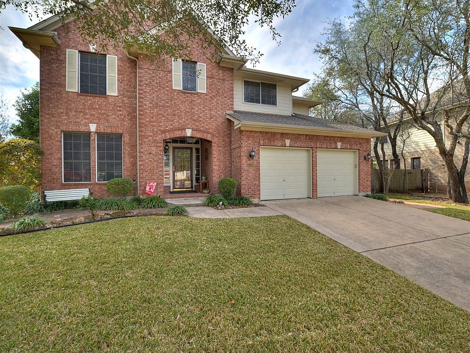 1st image of 15019 Savannah Heights Dr