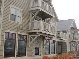 2nd image of 650 S Pier Dr