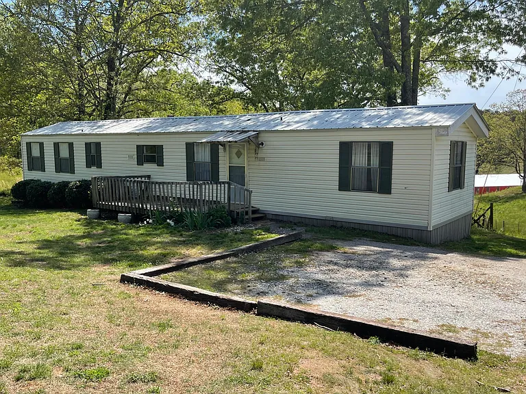 623 Heads Ferry Rd — Photo 1