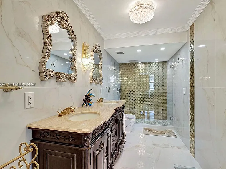 9801 Collins Ave #20T — Photo 17