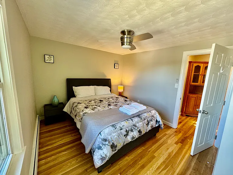 202 Glenellen Rd — Photo 29