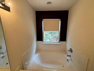 1401 Stone Manor Dr — Photo 21