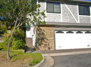 29619 Strawberry Hill Dr, Agoura Hills, CA 91301