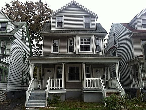 2nd image of 318-320 So Clinton St