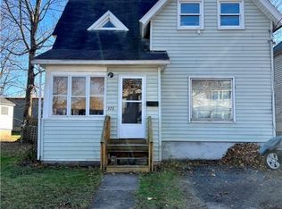 373 Lenox Ave, Oneida, NY 13421