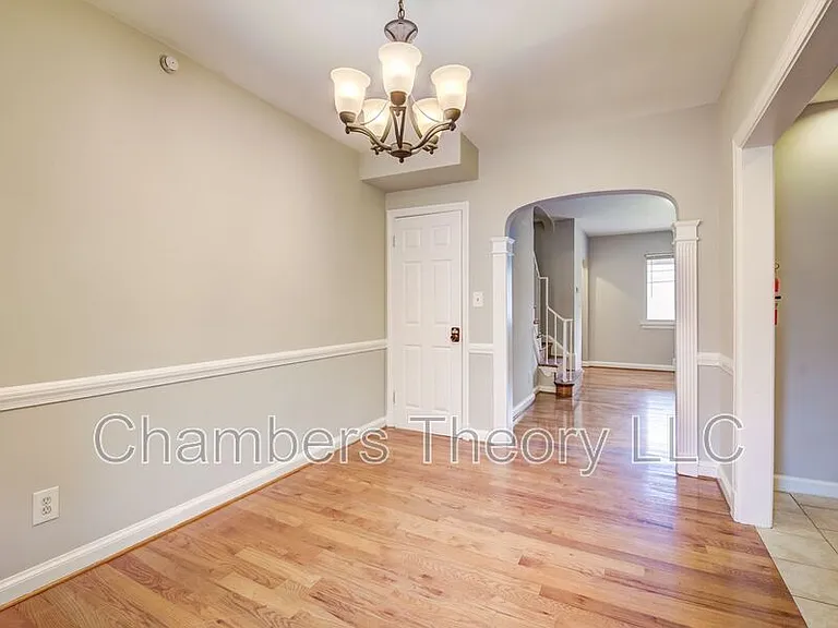 1417 Downing St NE — Photo 16