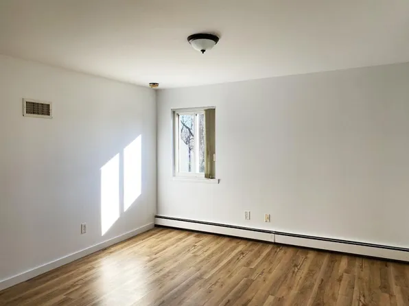 (undisclosed Address), Bronxville, NY 10708