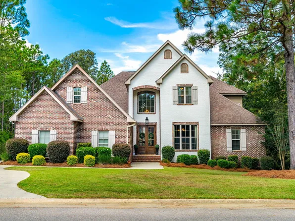38 Cypress Lake Trl, Petal, MS 39465