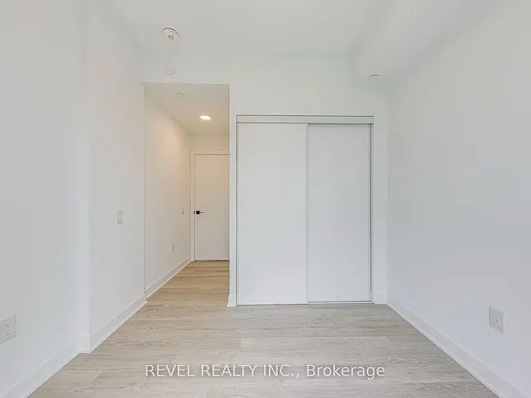 2782 Barton St E #1107 — Photo 31
