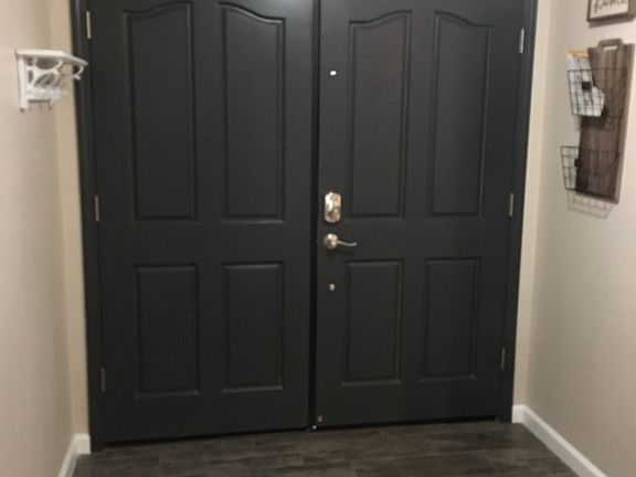 3rd image of 987 Slalom Dr