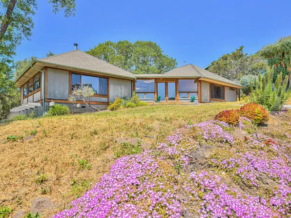 383A Corral De Tierra Rd, Salinas, CA 93908