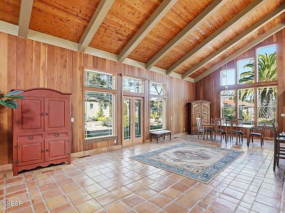 5th image of 1251 Mesa Oaks Ln