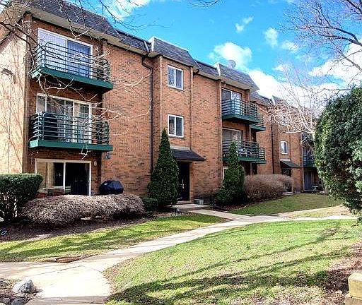 2nd image of 908 Casey Ct #29-05