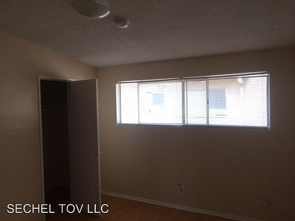 5th image of 3007 Rowena Ave APT 7