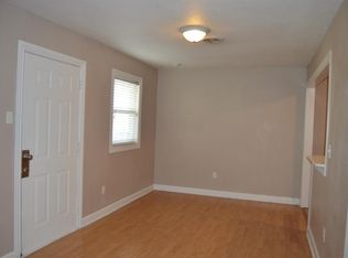 1507 N 10th St, Baytown, TX 77520