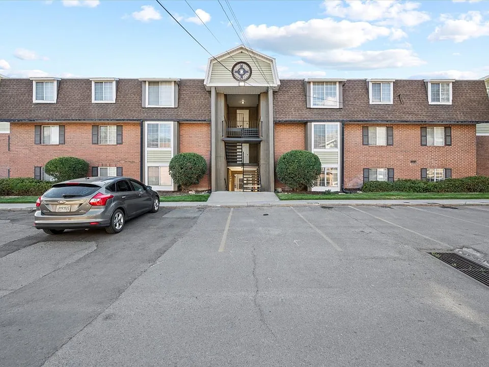 728 W 1720 N #319