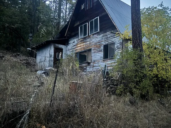 756 Skookum Ln, Prospect, OR 97536