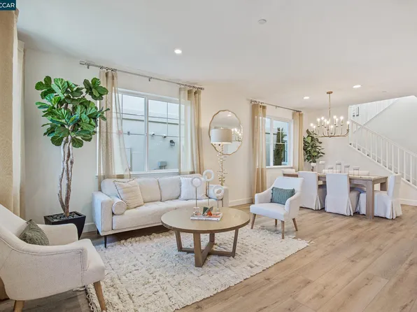 5287 Waterleaf Ln, Fairfield, CA 94534