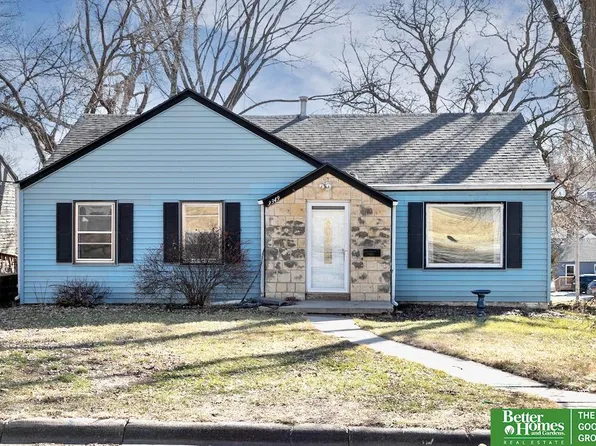 3349 Ernst St, Omaha, NE 68112