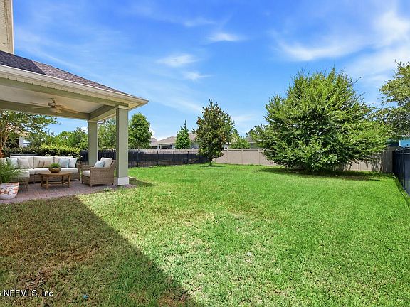 5th image of 133 HOWELL Court