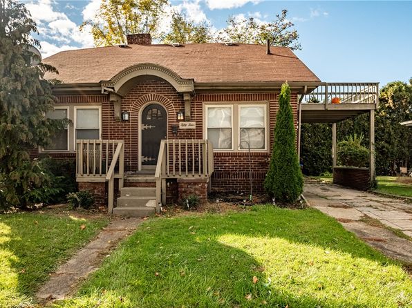 54 Buhl Ct, Sharon, PA 16146