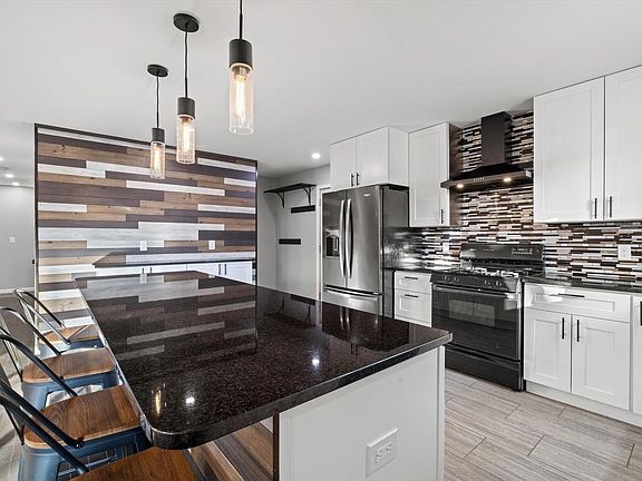 4th image of 1770 Main STREET