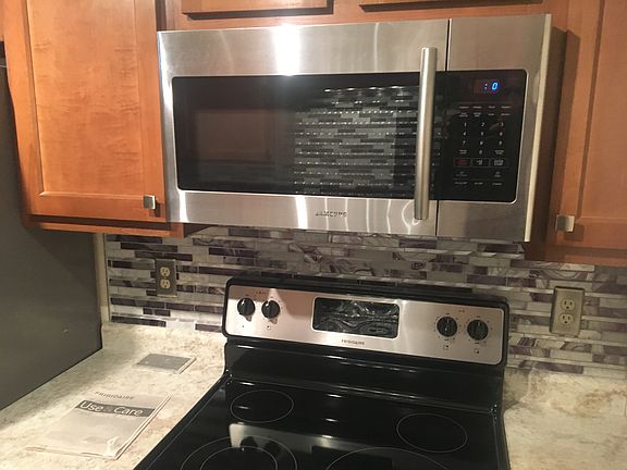 5th image of 2564 Lisa Dr APT 3