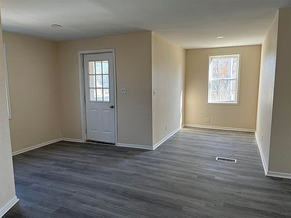 2nd image of 458 S Float Ave
