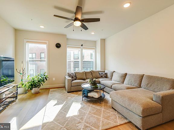 5th image of 561 Shorthorn Way #45