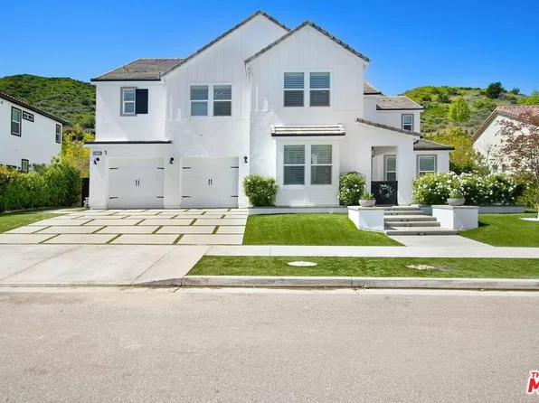 18718 Juniper Springs Dr, Santa Clarita, CA 91387