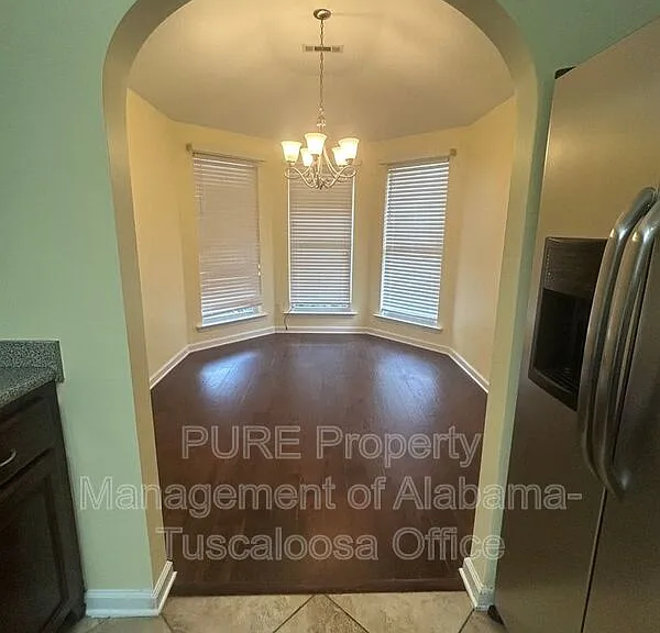 201 Wexford Way — Photo 5
