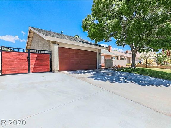 3rd image of 4644 Rockvale Dr