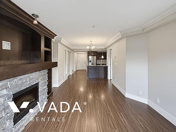5th image of 2175 Fraser Ave #309
