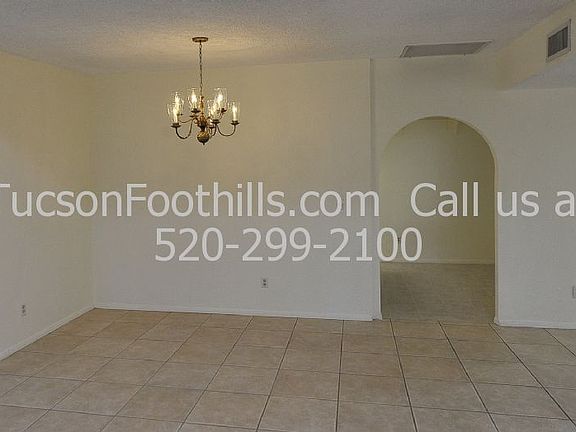 4th image of 880 W Safari Dr