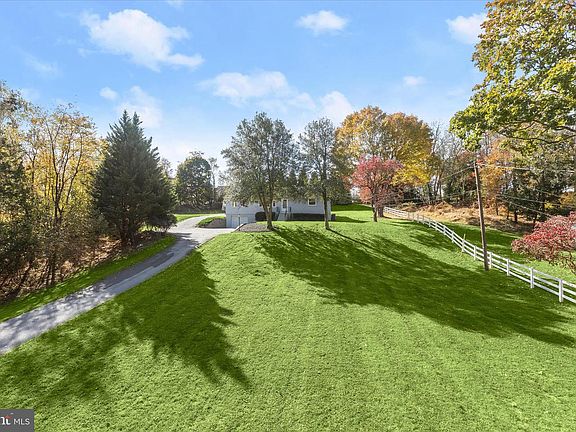 2nd image of 12775 Frederick Rd