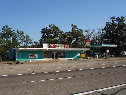 4th image of 12532 N Us Highway 271
