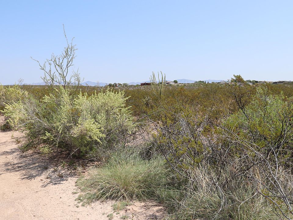 2nd image of E Via Serena Cir Unit 676