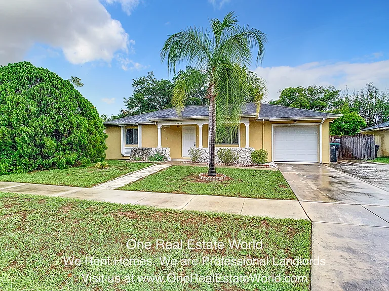 12929 Ohio Woods Ln — Photo 2