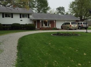 1508 S Center St, Bringhurst, IN 46913