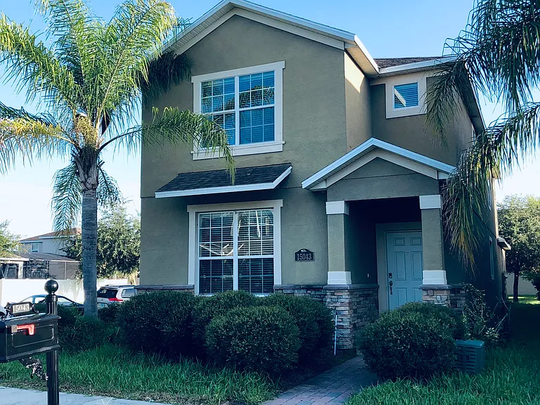 15043 Evergreen Oak Loop — Photo 1