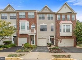 45711 Paddington Station Ter, Sterling, VA 20166