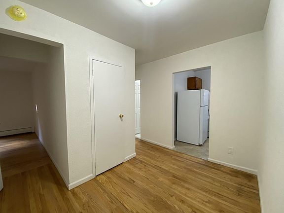 2nd image of 1735 Davidson Ave #3B-1