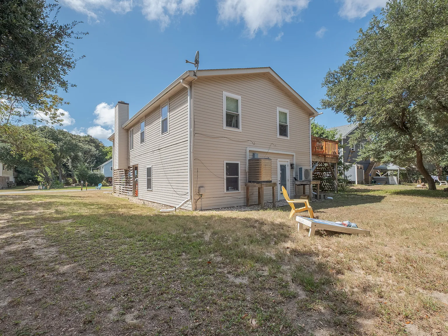 3 bed, 2.5 bath, 1820 sqft, $2,000 — Photo 3