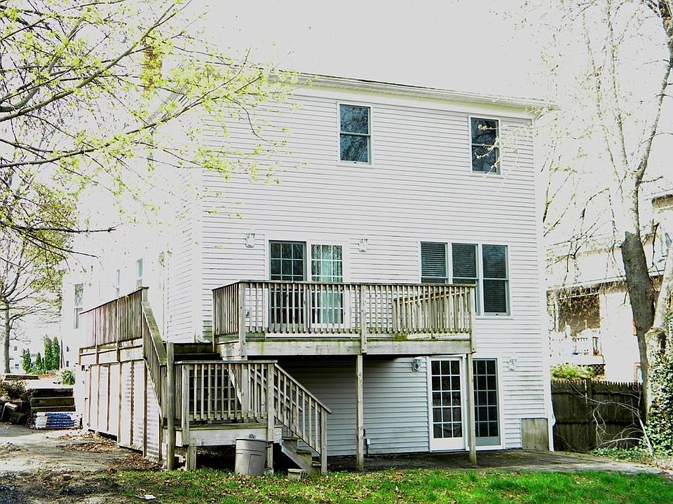 2nd image of 150 High St