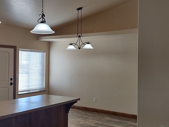2nd image of 2464 San Jose Rd