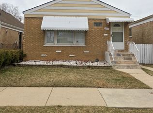 4507 S Leamington Ave, Chicago, IL 60638