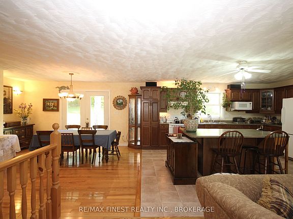 5th image of 26 Moscow Rd