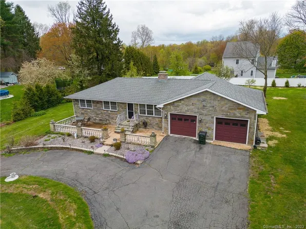 26 Morris Road, Prospect, CT 06712